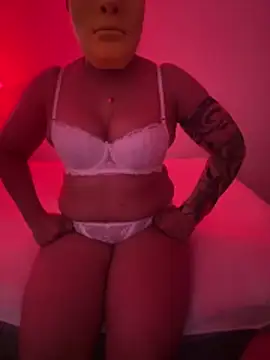 VoyeurismCouple online show from 04-12-26, 04:39