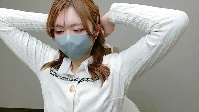 YUA 0425 online show from 04-27-26, 04:49