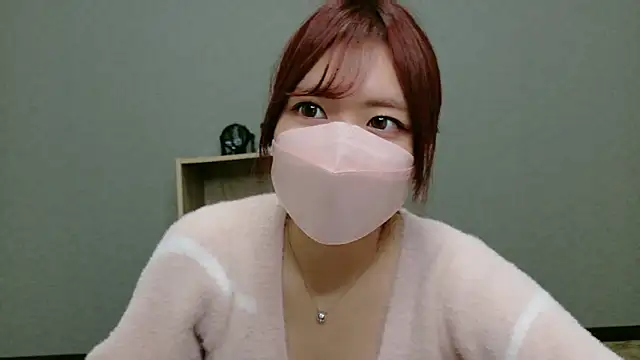 YUA 0425 online show from 05-15-26, 02:07