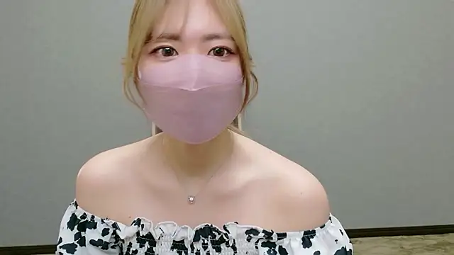 YUA 0425 online show from 06-24-26, 02:10