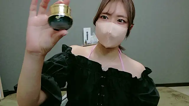 YUA 0425 online show from 07-18-26, 06:23
