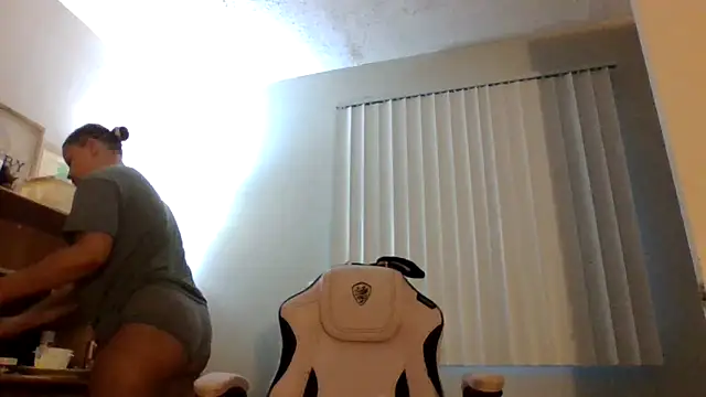 madzbailey online show from 05-29-26, 11:58