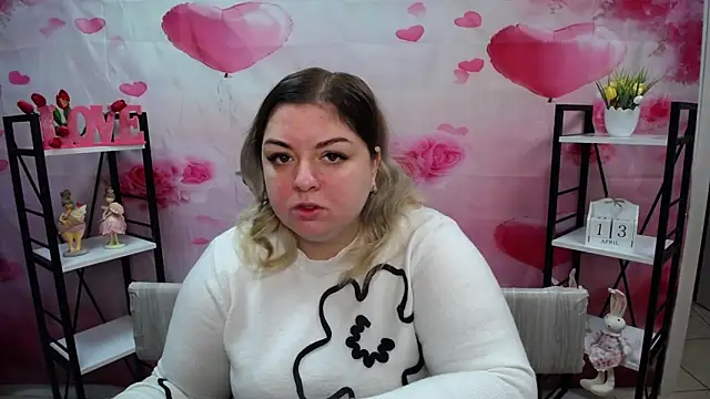 Snapshot of AdelinaMaster chatting on 04-13-26, 11:05 AdelinaMaster online show from 04-13-26, 11:05