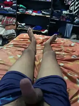 Snapshot of davisanos chatting on 04-09-26, 11:37 davisanos online show from 04-09-26, 11:37