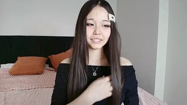 sayanim0 online show from 04-24-26, 02:08