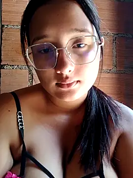 Snapshot of naughty_girl_hot_ chatting on 04-04-26, 03:20 naughty girl hot online show from 04-04-26, 03:20