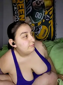 Horneysunflower420 online show from 04-27-26, 03:48