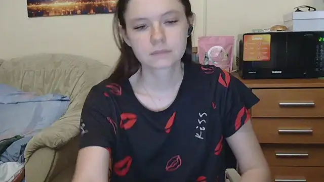 JessicaHolland1 online show from 05-31-26, 05:53