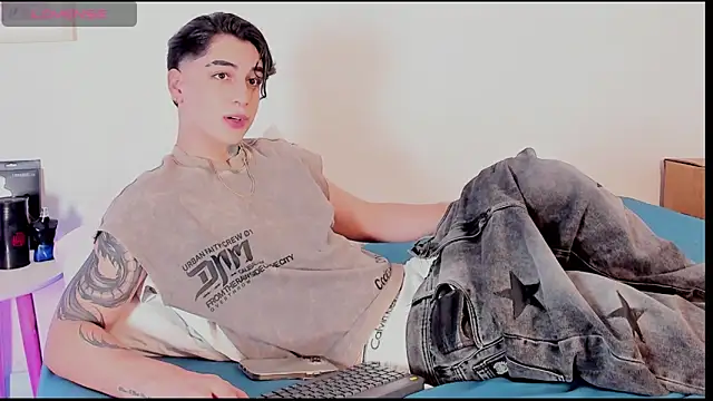 Snapshot of Thiago_angel chatting on 05-03-26, 12:16 Thiago angel online show from 05-03-26, 12:16