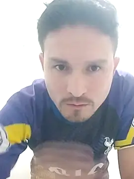 Snapshot of Joelcio19cm chatting on 04-03-26, 05:38 Joelcio19cm online show from 04-03-26, 05:38