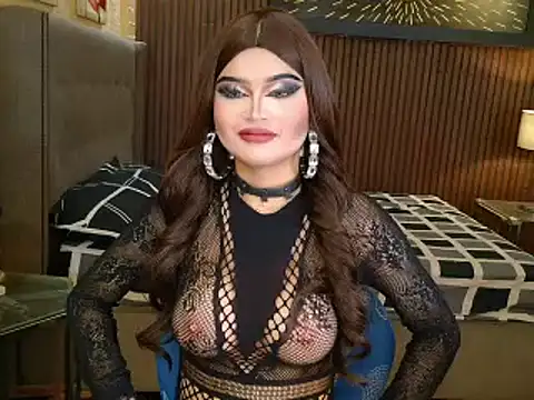 Snapshot of SexySweetShasha chatting on 05-30-26, 06:27 SexySweetShasha online show from 05-30-26, 06:27
