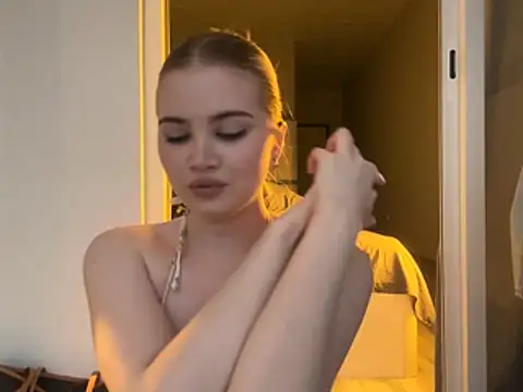 Snapshot of kirtova_ chatting on 07-09-26, 04:55 kirtova online show from 07-09-26, 04:55