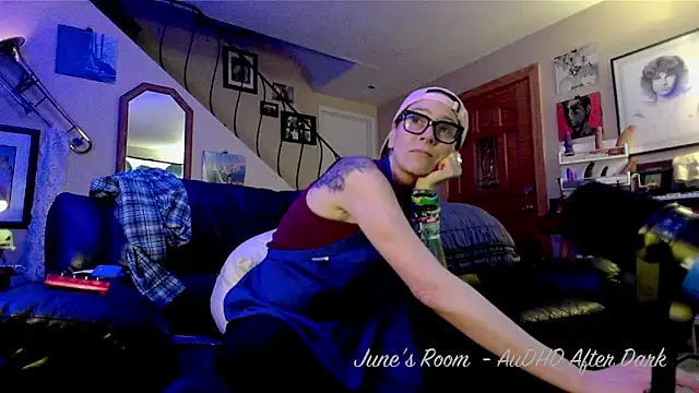 juneafterhours online show from 04-28-26, 03:11