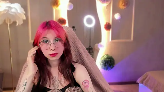 Alice Nyx online show from 04-08-26, 08:42