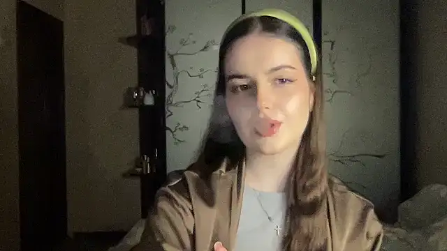 Snapshot of Oleksiiss chatting on 04-16-26, 12:22 Oleksiiss online show from 04-16-26, 12:22