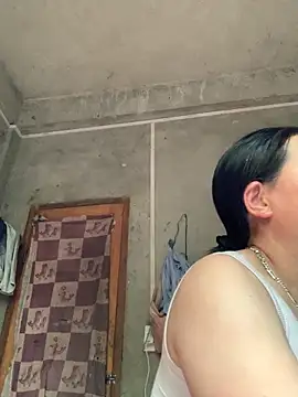 candy-beo online show from 05-15-26, 11:23