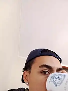 jhonylock online show from 04-21-26, 12:00