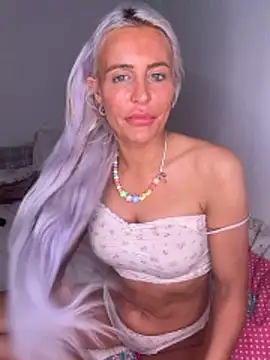 Snapshot of Calypso_222 chatting on 04-26-26, 08:50 Calypso 222 online show from 04-26-26, 08:50