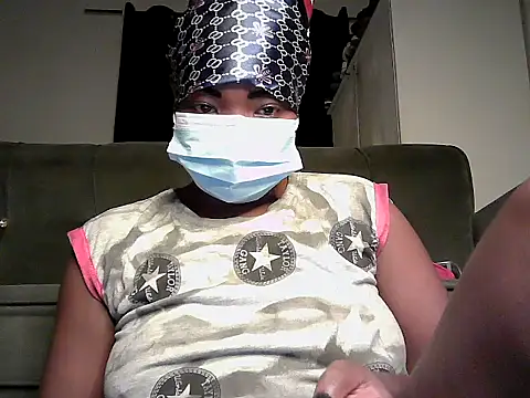 JoanBright  online show from 04-18-26, 09:04