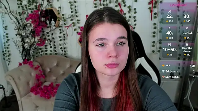 Snapshot of Kacey_Love chatting on 04-11-26, 07:45 Kacey Love online show from 04-11-26, 07:45