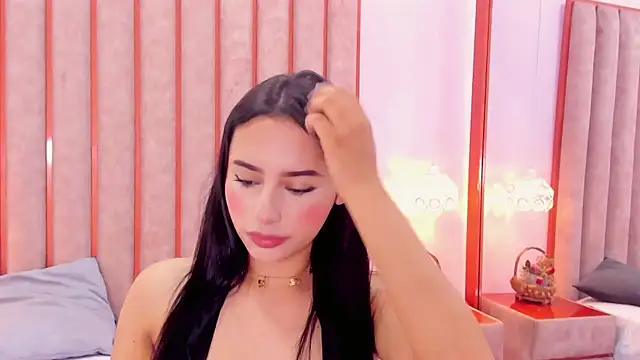 Snapshot of Zoe_Monrow chatting on 06-03-26, 12:30 Zoe Monrow online show from 06-03-26, 12:30