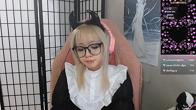 Snapshot of SaxonDibs chatting on 06-02-26, 01:57 SaxonDibs online show from 06-02-26, 01:57