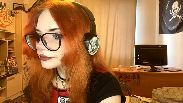 Snapshot of RedHeadCat chatting on 05-22-26, 01:50 RedHeadCat online show from 05-22-26, 01:50