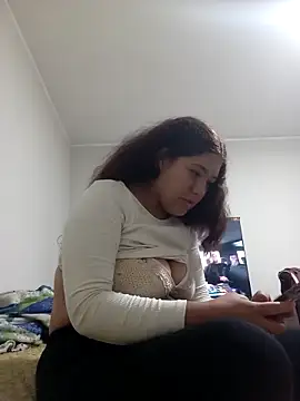 Snapshot of BlancaNievesxxo chatting on 04-24-26, 11:29 BlancaNievesxxo online show from 04-24-26, 11:29