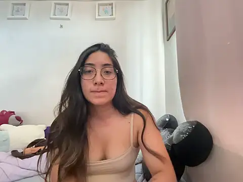 Snapshot of vampiralatina chatting on 07-09-26, 06:23 vampiralatina online show from 07-09-26, 06:23