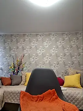 Snapshot of LaliaMia chatting on 03-16-25, 10:44 LaliaMia online show from 03-16-25, 10:44