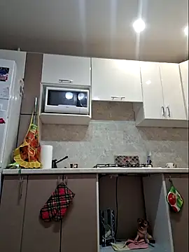 Snapshot of LaliaMia chatting on 11-08-25, 03:50 LaliaMia online show from 11-08-25, 03:50