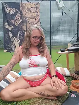 Blondejenn online show from 06-09-26, 11:11