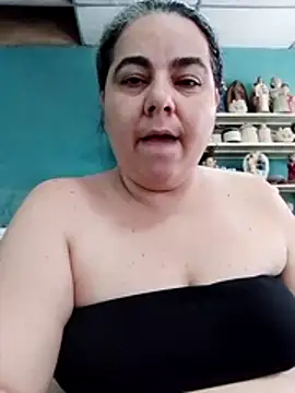 Snapshot of Golositadeamor chatting on 05-05-26, 06:16 Golositadeamor online show from 05-05-26, 06:16