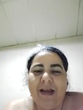 Snapshot of Golositadeamor chatting on 05-16-26, 08:33 Golositadeamor online show from 05-16-26, 08:33