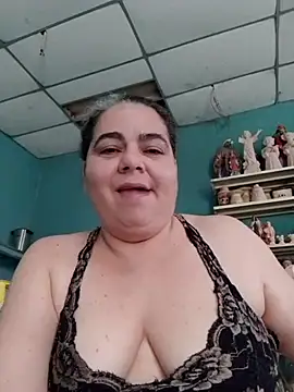 Snapshot of Golositadeamor chatting on 05-18-26, 08:14 Golositadeamor online show from 05-18-26, 08:14