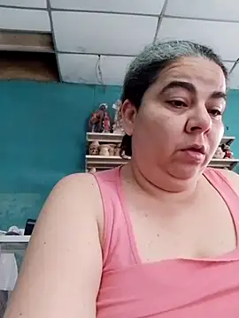 Snapshot of Golositadeamor chatting on 05-19-26, 05:19 Golositadeamor online show from 05-19-26, 05:19