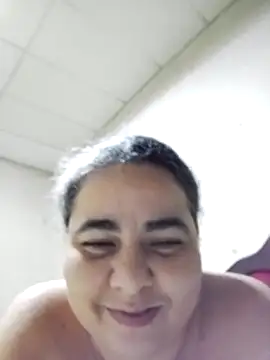 Snapshot of Golositadeamor chatting on 05-20-26, 05:24 Golositadeamor online show from 05-20-26, 05:24