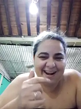 Snapshot of Golositadeamor chatting on 05-21-26, 05:58 Golositadeamor online show from 05-21-26, 05:58