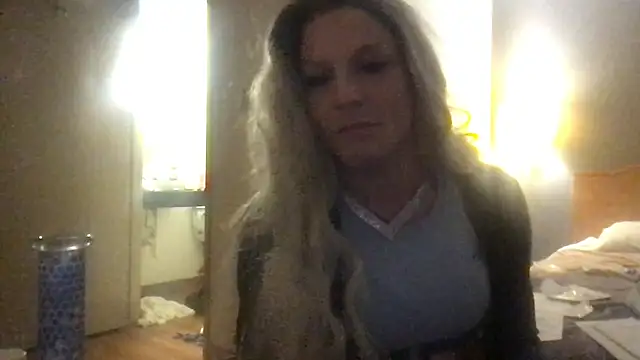 GypsiiCornel online show from 04-12-26, 10:31