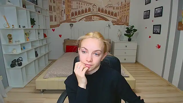 Snapshot of SonnySofia chatting on 04-15-26, 05:58 SonnySofia online show from 04-15-26, 05:58