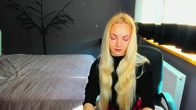 Snapshot of SonnySofia chatting on 04-29-26, 05:33 SonnySofia online show from 04-29-26, 05:33