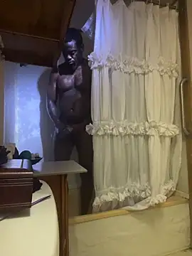 BlackZoos00769 online show from 04-21-26, 12:23