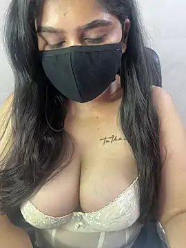 Snapshot of sarasofiaa_ chatting on 05-20-26, 02:18 sarasofiaa online show from 05-20-26, 02:18
