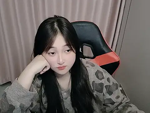 Snapshot of YaBao2 chatting on 04-06-26, 02:07 YaBao2 online show from 04-06-26, 02:07