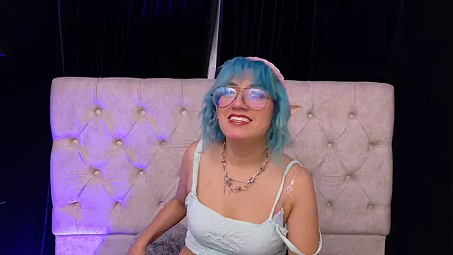 Zafiro Kitsune online show from 07-16-26, 03:56
