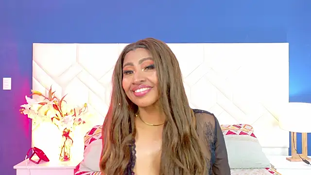 Kiara Parker  online show from 07-11-26, 08:55