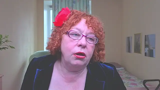 Snapshot of Fara_Flutte chatting on 04-27-26, 08:12 Fara Flutte online show from 04-27-26, 08:12