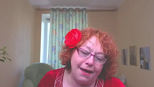 Snapshot of Fara_Flutte chatting on 04-29-26, 05:33 Fara Flutte online show from 04-29-26, 05:33