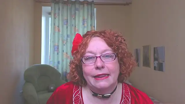 Snapshot of Fara_Flutte chatting on 05-05-26, 05:15 Fara Flutte online show from 05-05-26, 05:15