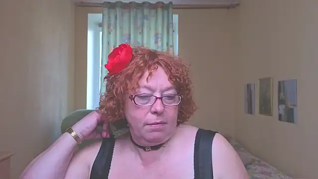 Snapshot of Fara_Flutte chatting on 05-06-26, 05:14 Fara Flutte online show from 05-06-26, 05:14
